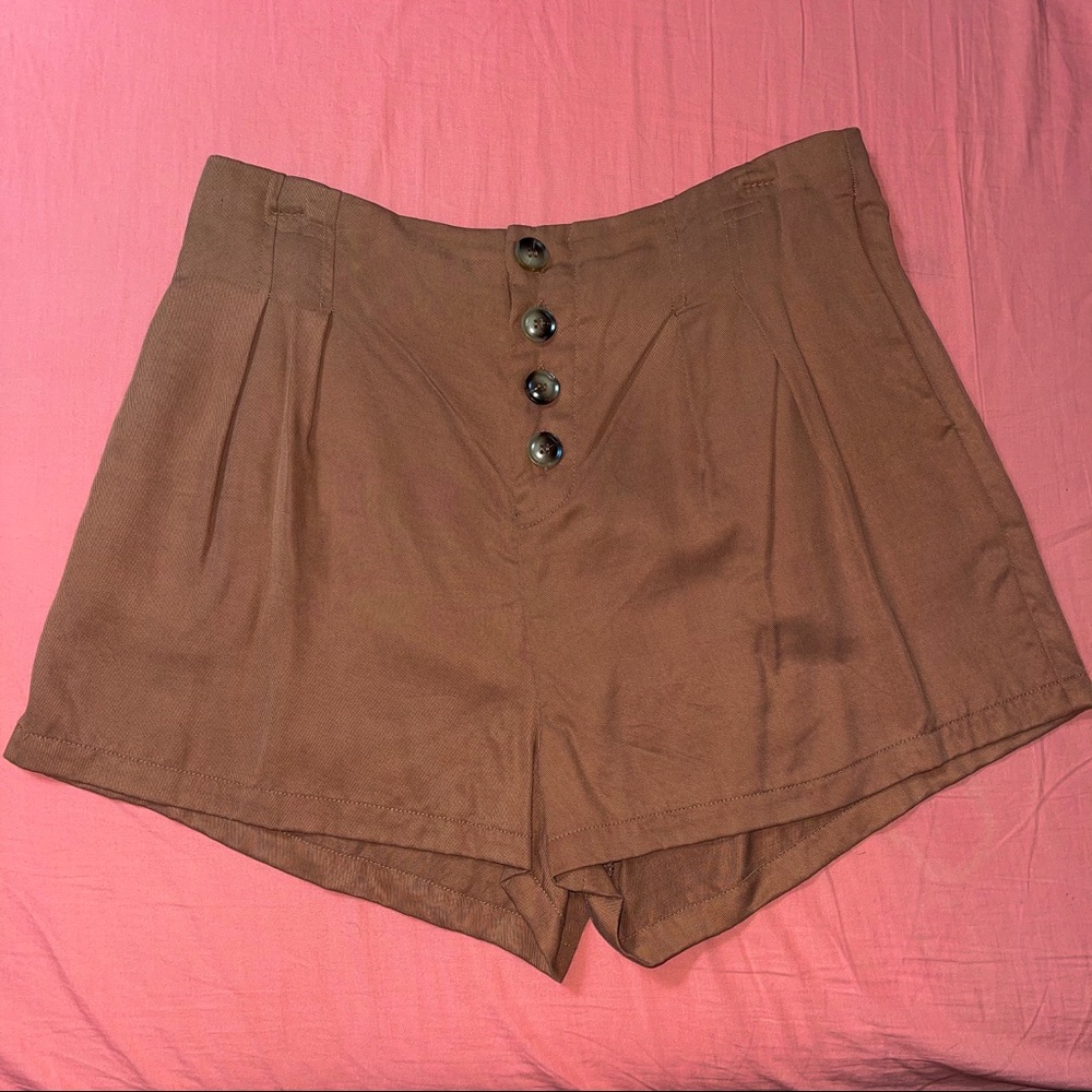 Brown flowy shorts